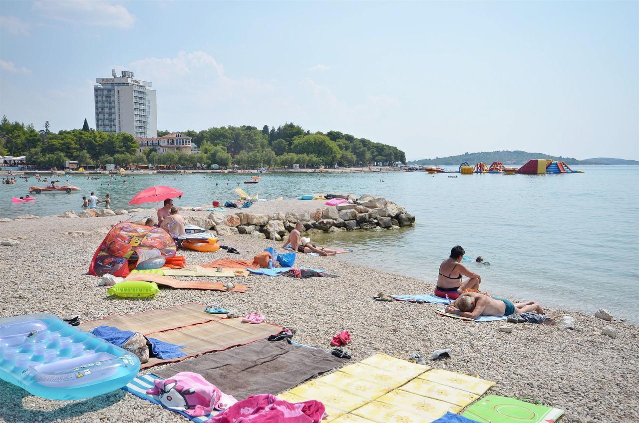 Apartments And Rooms On The Beach Водице Экстерьер фото
